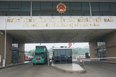 Lào Cai: Tạm dừng thông quan qua cửa khẩu Kim Thành do ảnh hưởng mưa lũ