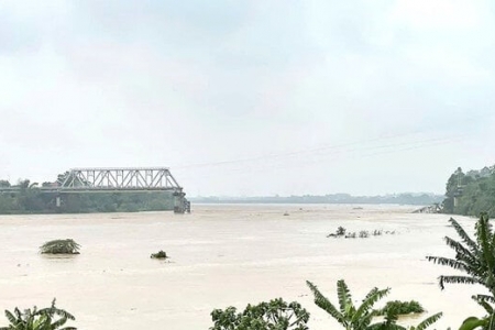 Khẩn trương khắc phục sự cố sập cầu Phong Châu, ứng phó, khắc phục hậu quả mưa lũ, sạt lở