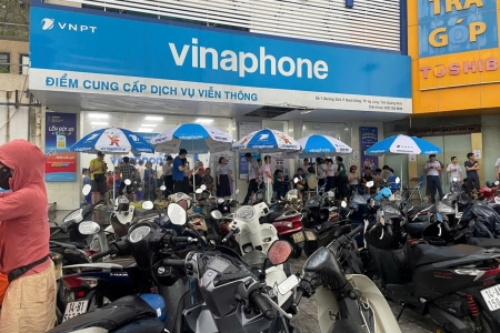 VinaPhone nhanh chóng đảm bảo liên lạc sau bão Yagi