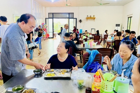 Quảng Ninh bảo đảm an toàn thực phẩm, phòng chống ngộ độc thực phẩm sau bão số 3