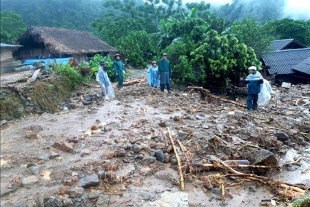 Tiền Giang ủng hộ 2 tỷ đồng cho đồng bào bị thiệt hại do bão số 3