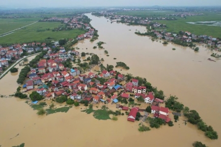 Hơn 200.000 ngôi nhà của người dân miền Bắc bị ngập và hư hỏng do mưa lũ