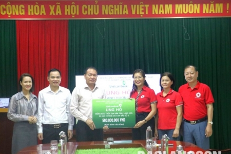 Vietcombank Lạng Sơn: Ủng hộ 500 triệu đồng cho người dân bị thiệt hại, ảnh hưởng bởi cơn bão số 3