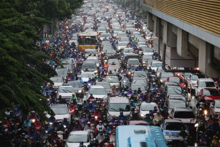 TP. Hồ Chí Minh xem xét phương án xây dựng đường trên cao để giảm áp lực giao thông