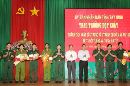 Tây Ninh khen thưởng đột xuất cho Ban chuyên án TN 1024p