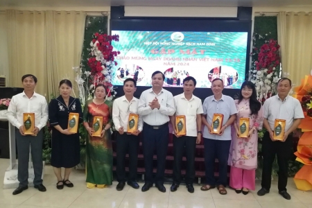 Hiệp hội Nông nghiệp sạch tỉnh Nam Định vinh danh các doanh nhân tiêu biểu
