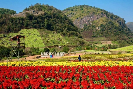 Những địa điểm du lịch lý tưởng - Bài 17: Sơn La - sức hút thảo nguyên xanh