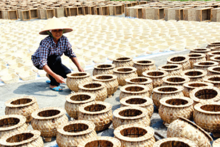 Hà Nội: Công nhận điểm du lịch Làng nghề cỏ tế mây tre đan xã Phú Túc