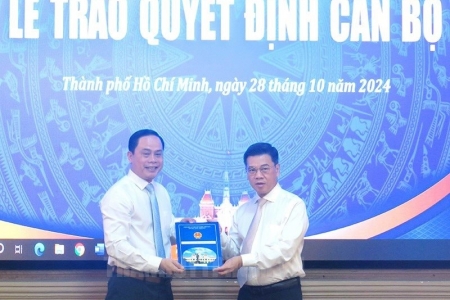 TP. Hồ Chí Minh tổ chức Lễ trao quyết định cán bộ