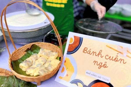 Bánh cuốn ngô