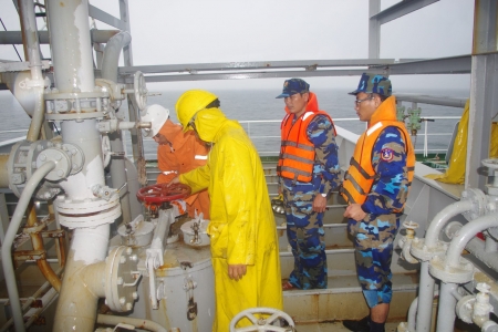 Bộ Quốc phòng: Cao điểm đấu tranh phòng, chống tội phạm; buôn lậu, gian lận thương mại