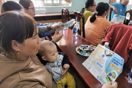 Năm 2025, chỉ có chồng đóng BHXH tự nguyện, vợ ở nhà nội trợ có được hưởng trợ cấp thai sản?