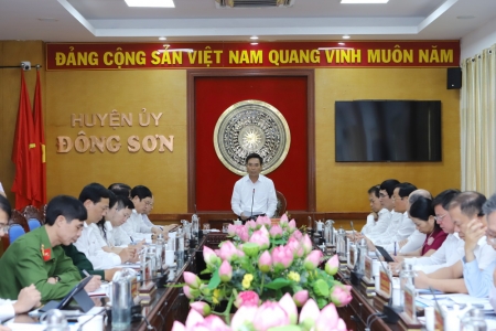 Bí thư Tỉnh ủy Thanh Hóa làm việc với lãnh đạo chủ chốt huyện Đông Sơn