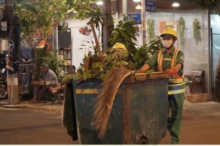 TP. HCM tập trung nguồn lực thu gom rác dịp Tết Nguyên đán