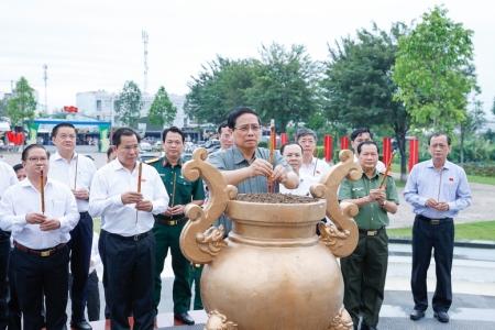 Thủ tướng Phạm Minh Chính đã dâng hương tại Khu Di tích Chi bộ An Nam Cộng sản Đảng