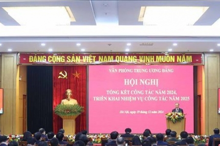 Trong tham mưu, Văn phòng Trung ương phải "chiến lược, sâu sắc, trí tuệ, nhạy bén", phải là “túi khôn” của Đảng