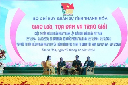 Tự hào truyền thống, viết tiếp chiến công, xứng danh Bộ đội Cụ Hồ