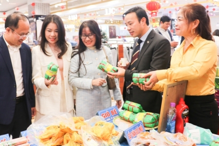 Đẩy mạnh quảng bá, tiêu thụ sản phẩm OCOP và đặc sản Nghệ An tại Lotte Mart Vinh