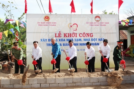 Ninh Thuận: Tổ chức Lễ phát động phong trào thi đua “Chung tay xóa nhà tạm, nhà đột nát”