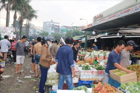 TP. Hồ Chí Minh: Chấn chỉnh việc chấp hành quy định về giá hàng hóa tại các chợ dịp Tết