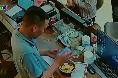 Thủ đoạn tinh vi của các đối tượng buôn lậu vàng qua biên giới