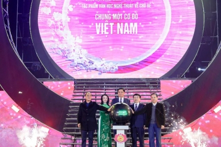 Nghệ An tổ chức chương trình nghệ thuật đặc biệt chào đón năm mới 2025