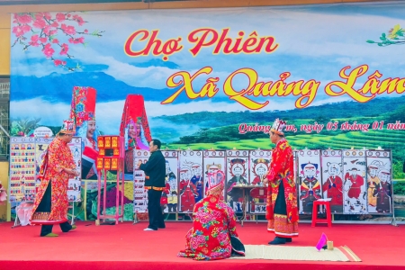 Khai trương chợ phiên vùng cao Quảng Lâm