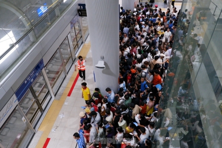 Khuyến cáo hành khách tuân thủ các quy định, xây dựng và giữ gìn văn hóa metro