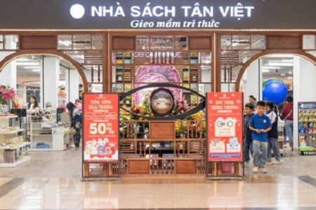 Nhà sách Tân Việt khai trương cơ sở thứ 21 tại Winmart Trung Hoà