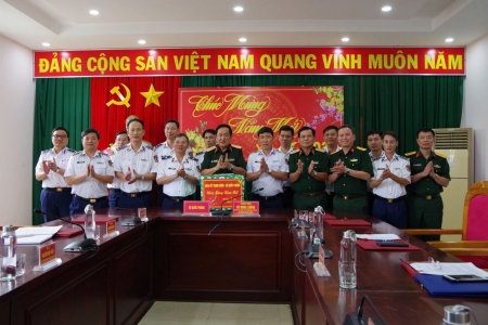 Thượng tướng Võ Minh Lương thăm, kiểm tra tại Bộ Tư lệnh Vùng Cảnh sát Biển 3