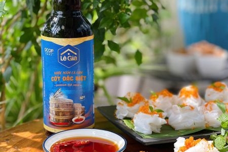 "Nước mắm Lê Gia - Cốt đặc biệt 40N" được công nhận đạt chuẩn OCOP 5 sao Quốc gia