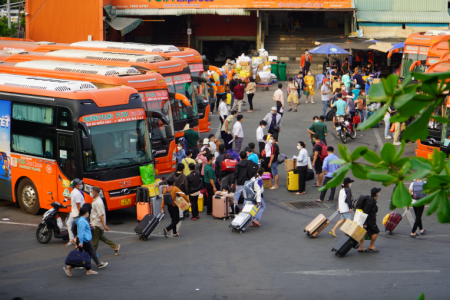 TP. Hồ Chí Minh: Dự báo khoảng hơn 93.000 hành khách qua lại các bến xe mỗi ngày