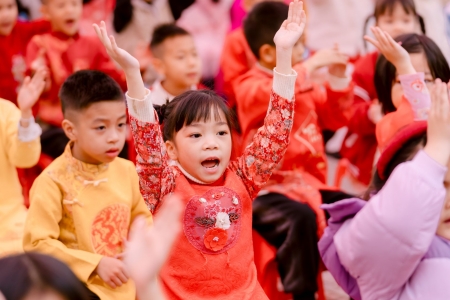 Trường Tiểu học Quang Trung - Hà Nội: Tiếp sức trò nghèo trong chương trình "Tết yêu thương"