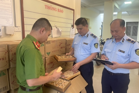 Hà Nội kiểm tra, xử lý nhiều vụ vi phạm hàng lậu, hàng giả