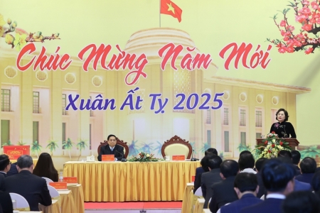 Năm 2025, Ngân hàng Nhà nước tiếp tục giữ nguyên các mức lãi suất điều hành