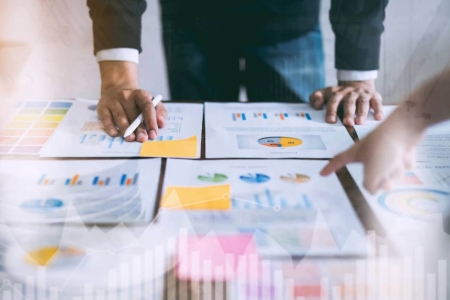 Thông tin chứng khoán đáng quan tâm ngày 5/2