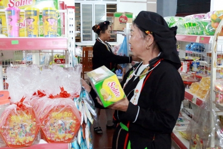 Khơi thông dòng chảy đưa hàng Việt về nông thôn