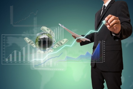 Chứng khoán phiên sáng 10/2: Cổ phiếu ngành khoáng sản tiếp tục bứt phá, đi ngược xu hướng thị trường