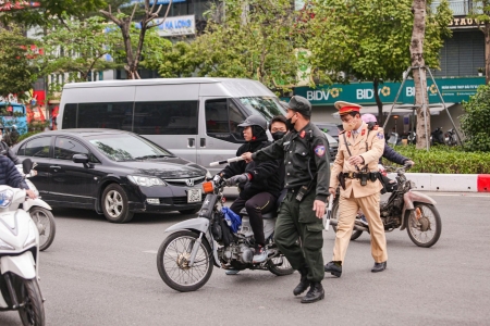 Hà Nội: 10 Tổ công tác đặc biệt về giao thông đã hoàn thành tốt nhiệm vụ