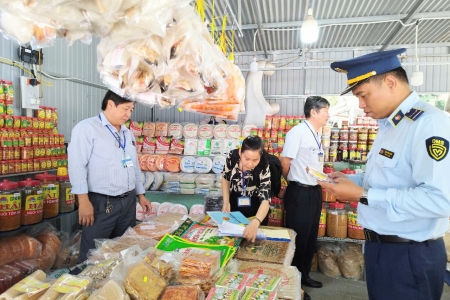 Tây Ninh: Đảm bảo an toàn thực phẩm phục vụ Hội xuân Núi Bà Đen