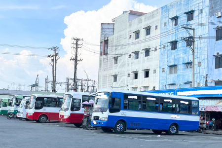 Long An tăng cường giám sát hoạt động kinh doanh vận tải bằng xe ô tô