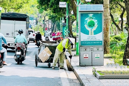 "Phạt nguội" rác thải: Hà Nội siết chặt kỷ cương, quyết tâm xây dựng Thủ đô văn minh