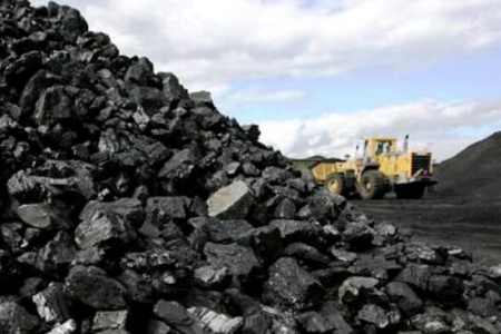 Indonesia điều chỉnh chính sách quản lý về giá than xuất khẩu