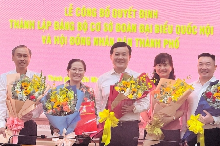 Thành lập Đảng bộ cơ quan Đoàn đại biểu Quốc hội và HĐND TP. Hồ Chí Minh