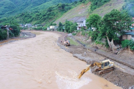 Nghệ An phê bình 34 đơn vị vì chậm giải ngân vốn đầu tư công