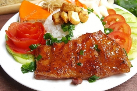 Những món ăn đường phố trở thành thương hiệu của ẩm thực Sài Gòn