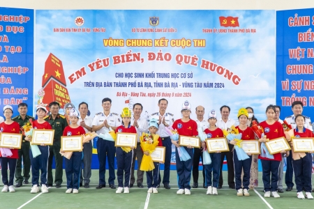 Kỷ niệm 24 năm Ngày truyền thống BTL Vùng Cảnh sát Biển 3 (7/3/2001-7/3/2025): Những hải trình vượt sóng, giữ bình yên cho biển đảo quê hương