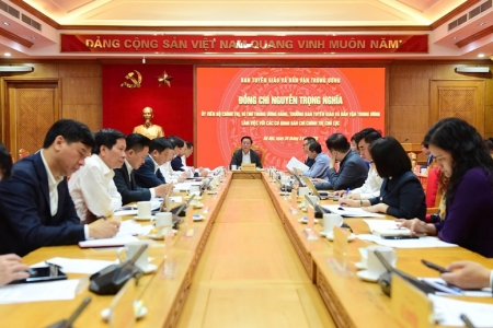 Trưởng ban Tuyên giáo và Dân vận Trung ương làm việc với các cơ quan báo chí chủ lực