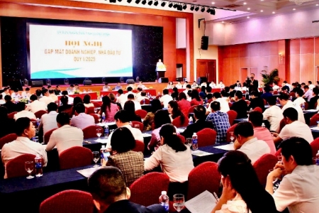 Quảng Bình tăng cường đối thoại, đồng hành cùng doanh nghiệp
