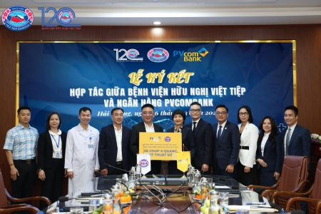 Bệnh viện Hữu Nghị Việt Tiệp ký kết hợp tác toàn diện với ngân hàng PVcomBank